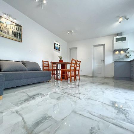 Apartman Laura Млини Екстериор снимка